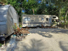 Momotoh Camper